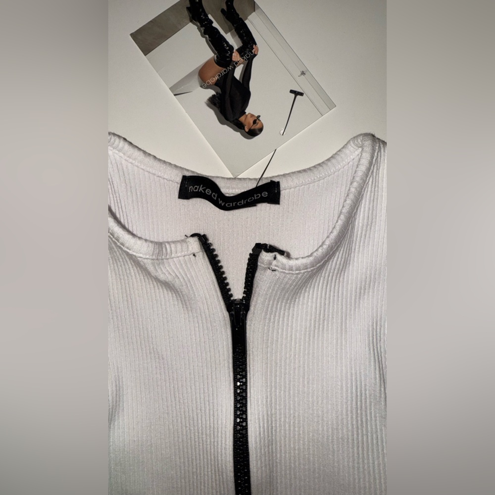Naked Wardrobe 🖤🤍snatched White || zip front Bodysuit XS | NWT - Picture 5 of 8